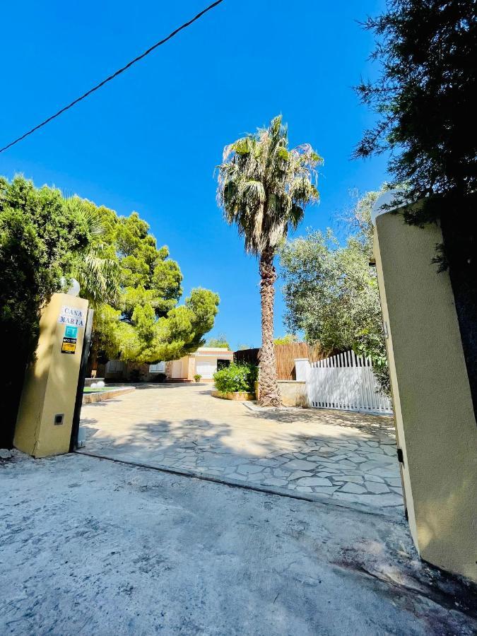 Villa Con Piscina Gigante Sant Francesc de s'Estany Ngoại thất bức ảnh